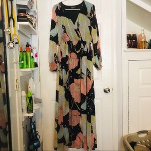 Lulu’s Maxi Dress